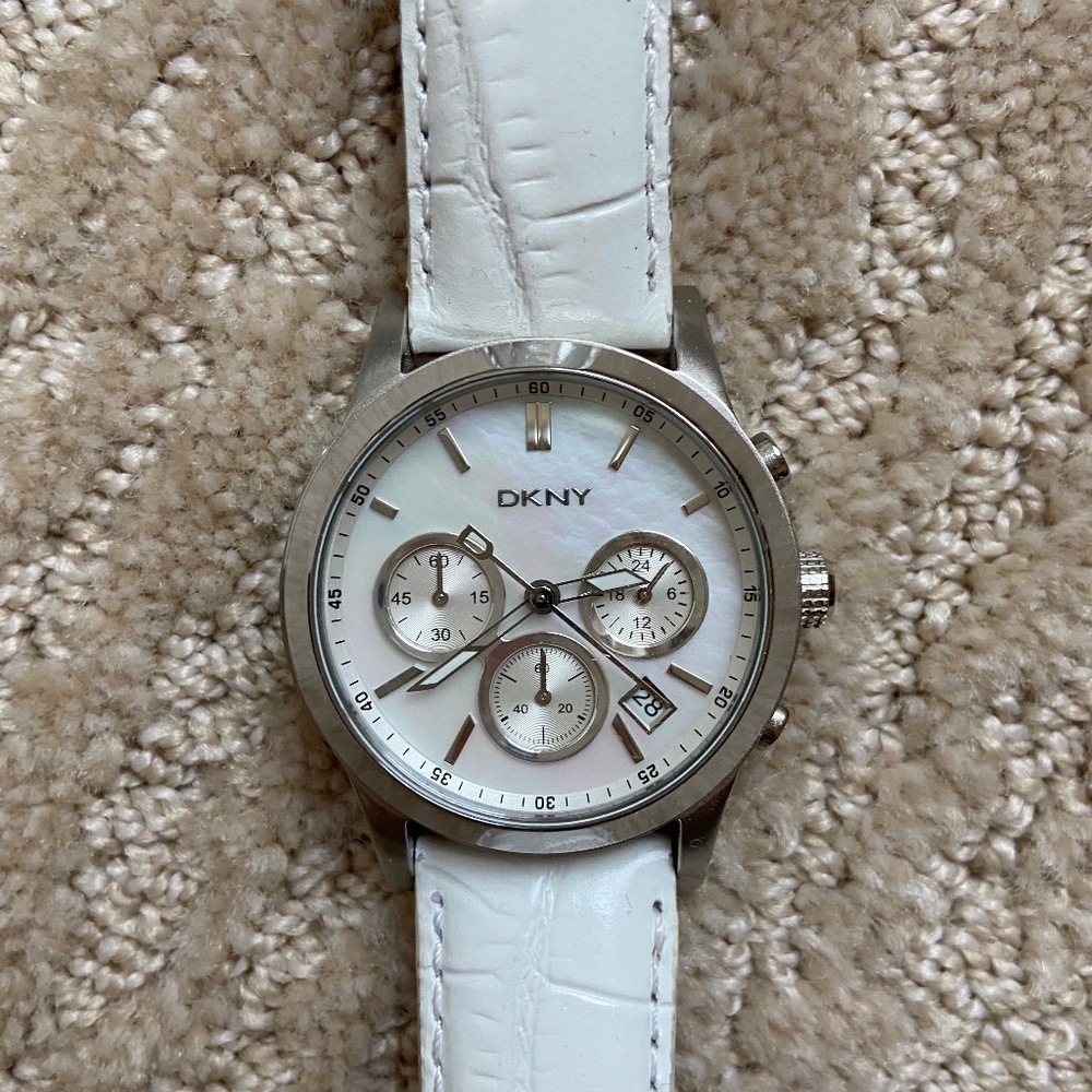 DKNY Pearl, Leather Watch